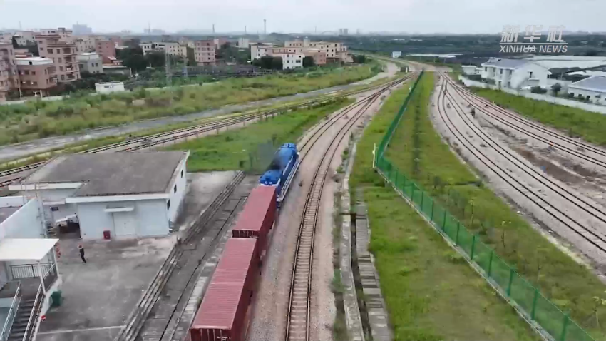 更稳更快！粤港澳大湾区首列全程时刻表中欧班列开行